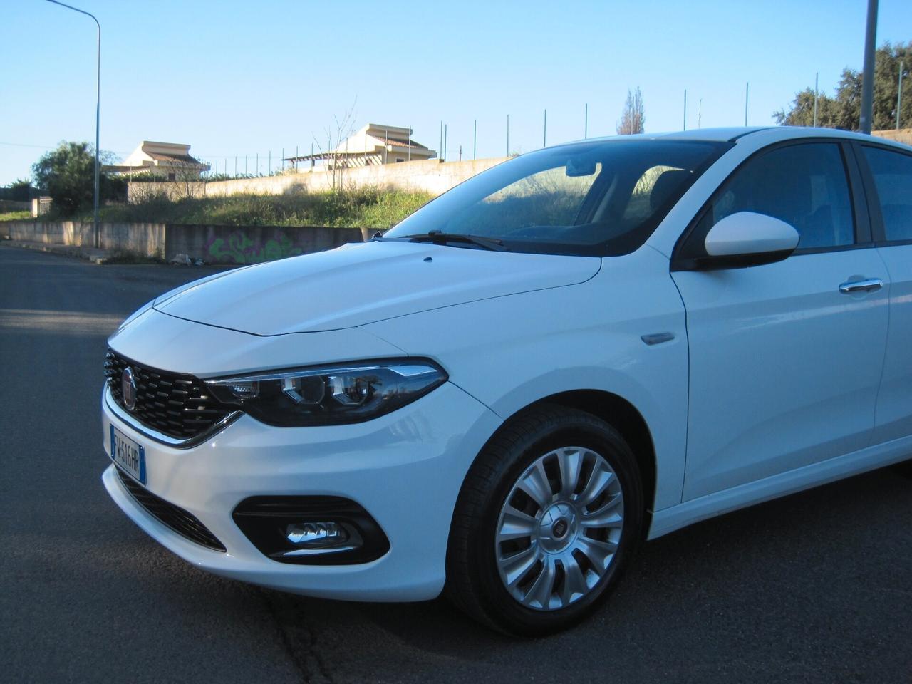 Fiat Tipo 1.6 Mjt S&S 5 porte Mirror