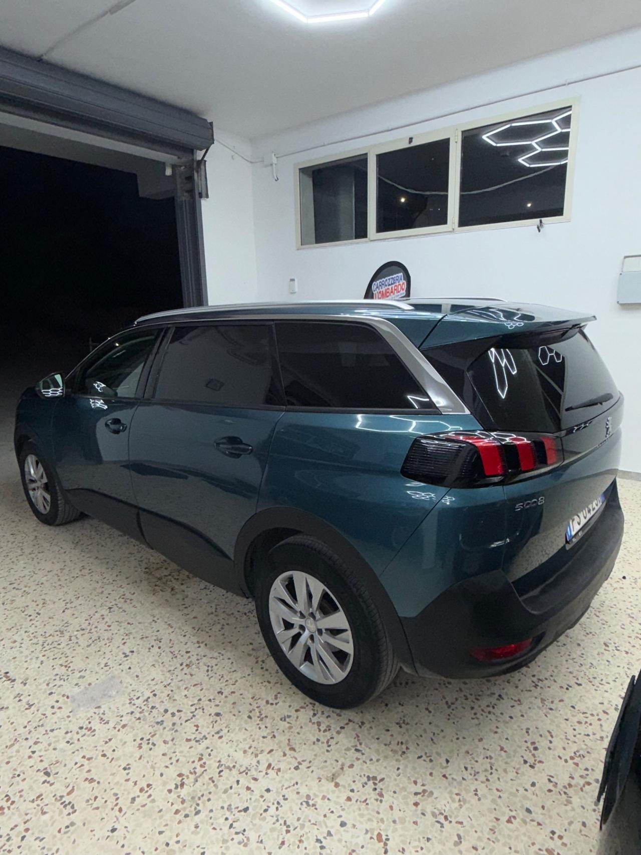 Peugeot 5008 BlueHDi 120 S&S EAT6 Active