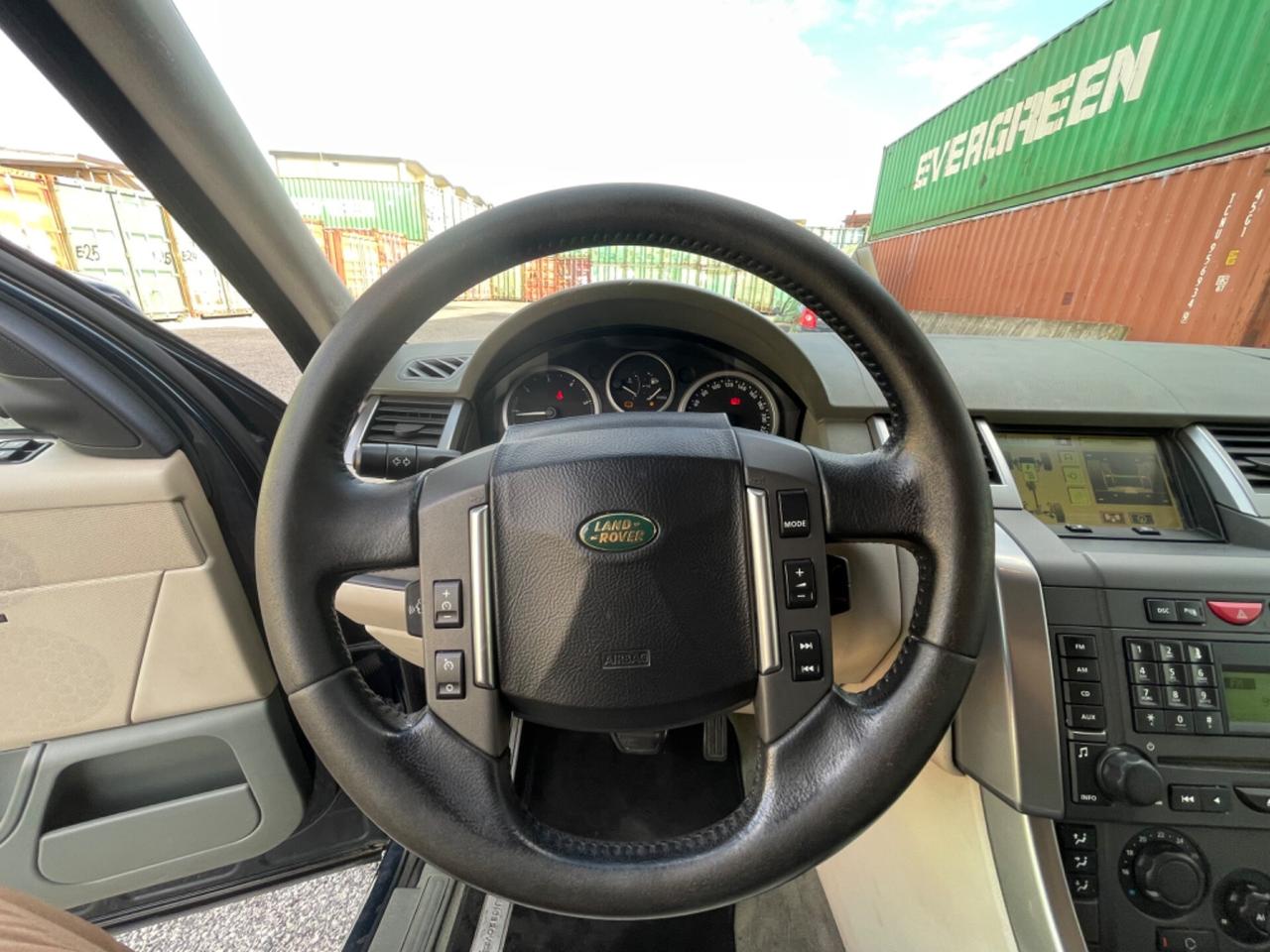 Land Range Rover Sport 2.7 TDV6 HSE