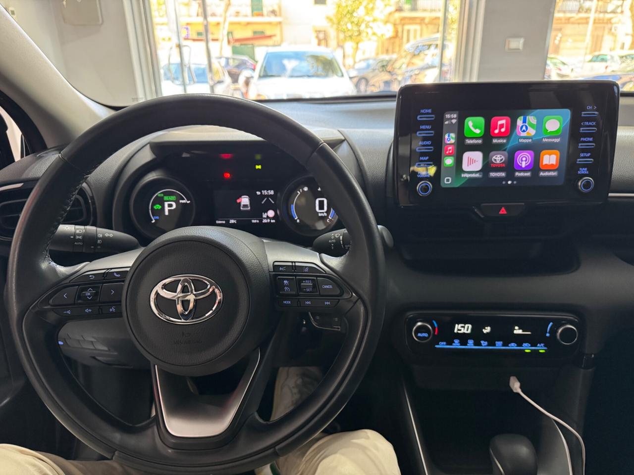 Toyota Yaris 1.5 Hybrid Trend Aziendale