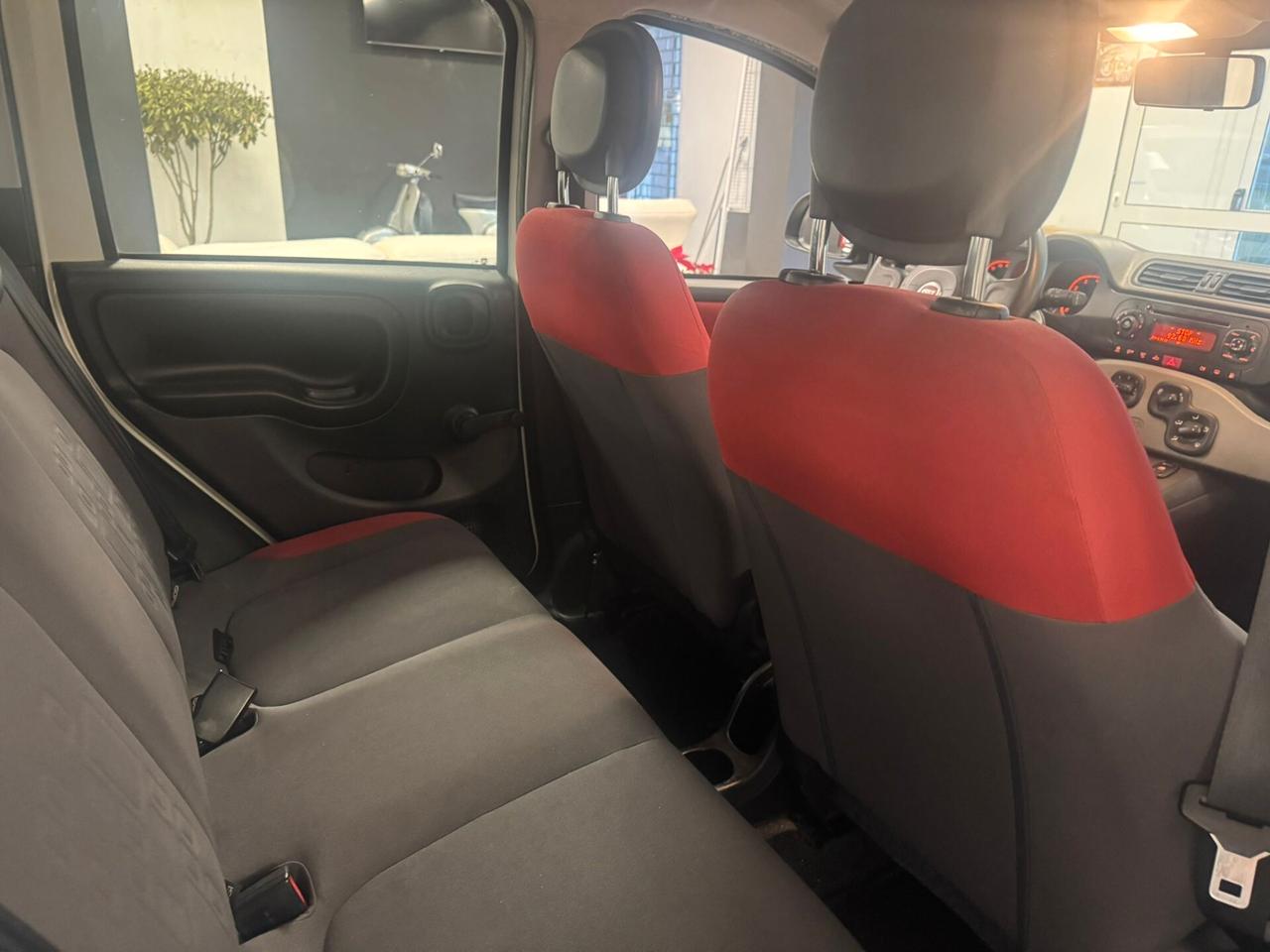 Fiat Panda 0.9 TwinAir Turbo Natural Power Lounge