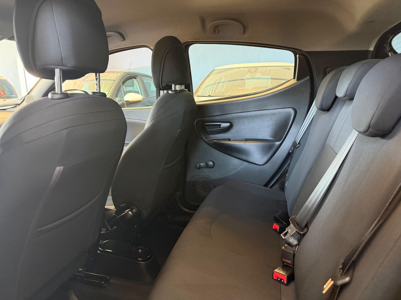 Lancia Ypsilon 1.0 benz/hybrid FULLOPT 2021 60.000km