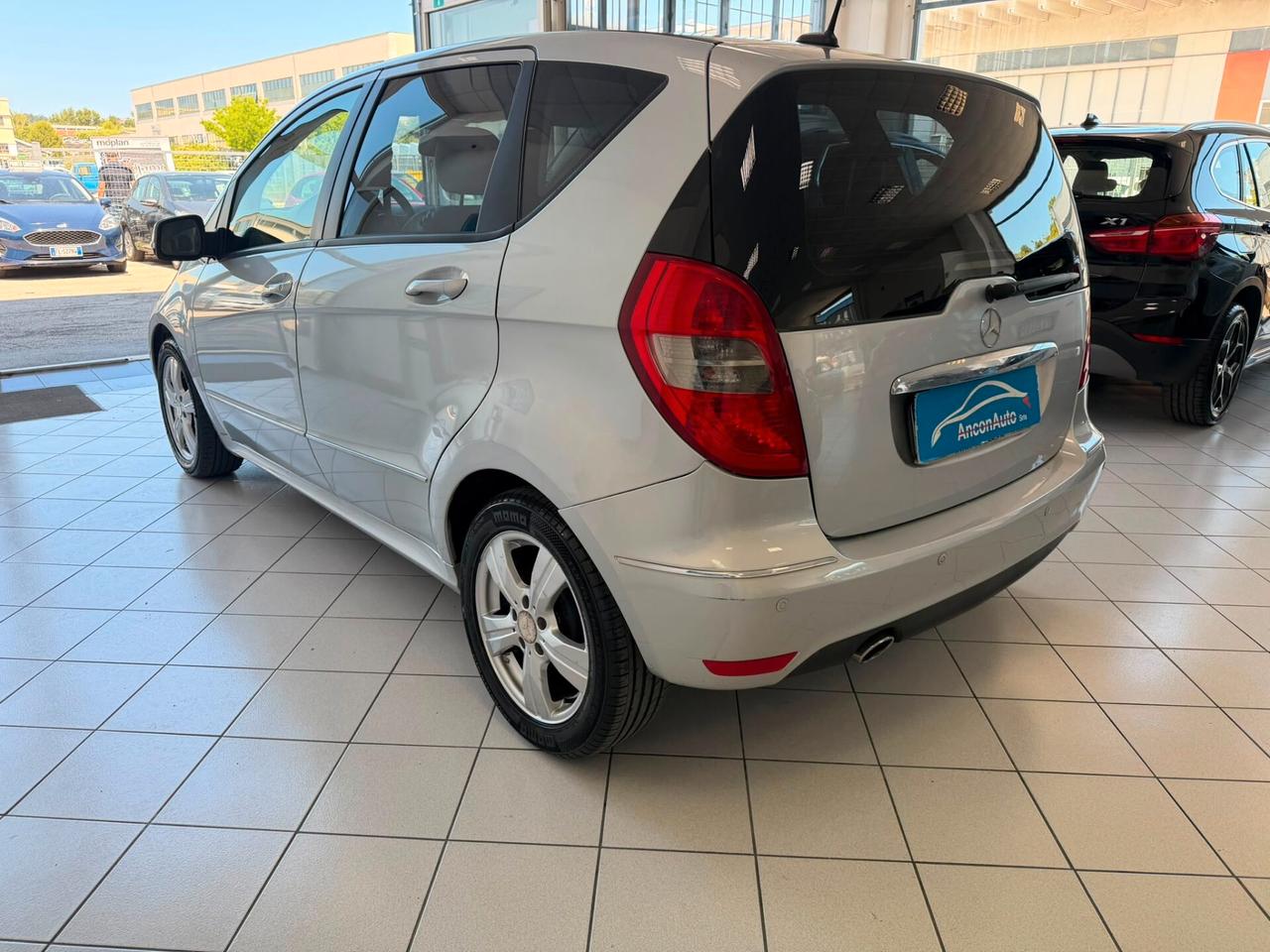 Mercedes A 160 1.5B X NEOPATENTATI 2010