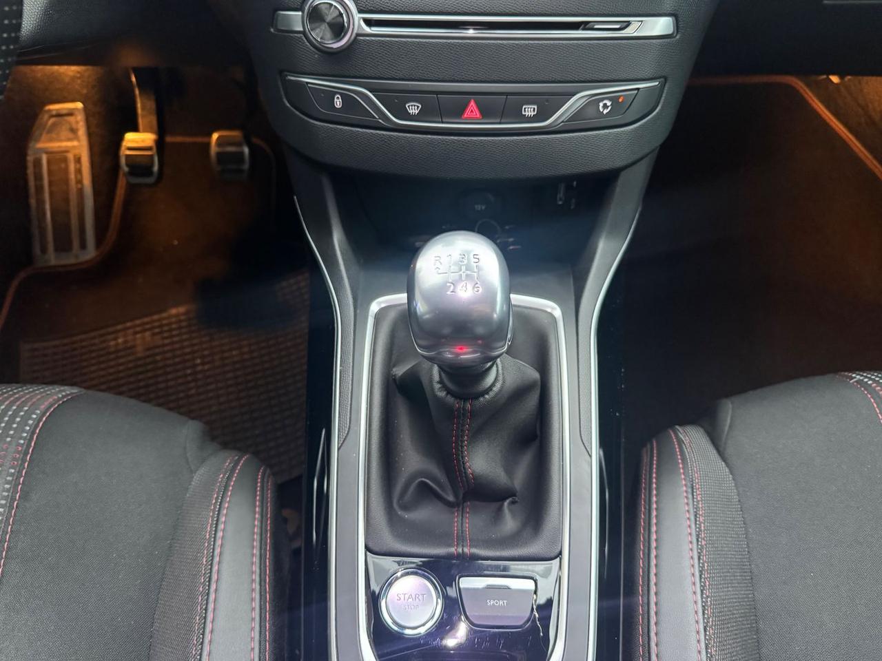 Peugeot 308 GT Line 1.2 PureTech 130 TETTUCC #9131