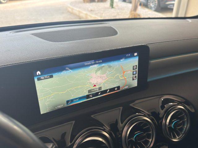 MERCEDES-BENZ A 180 d Automatic AMG Line EDITION