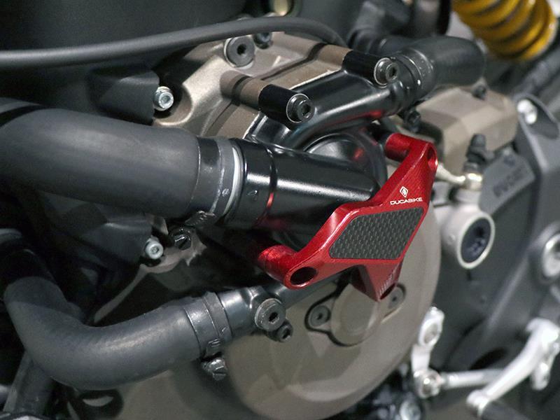 Ducati Monster 1200 S