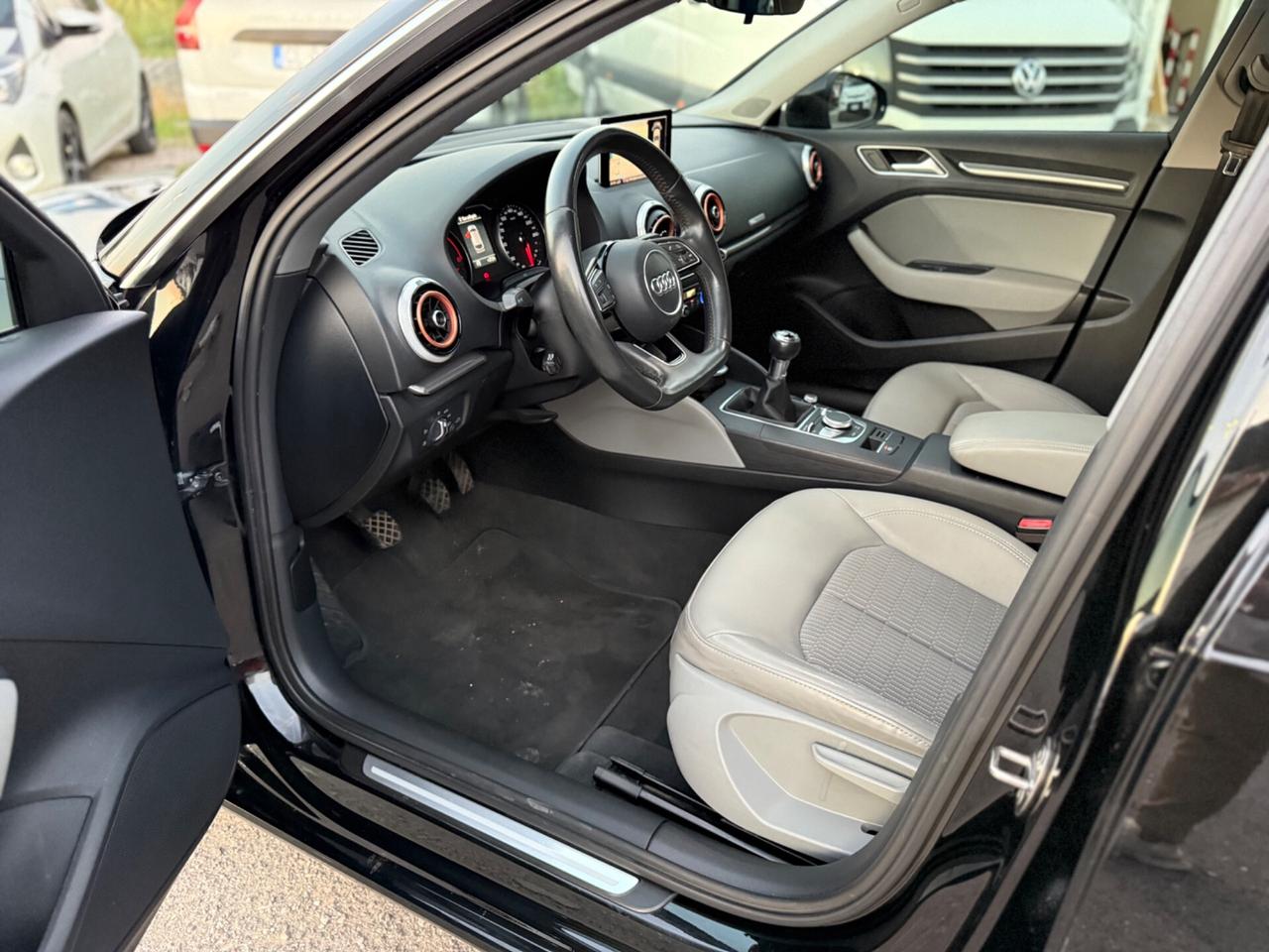Audi A3 SPB 1.6 TDI 116 CV Sport