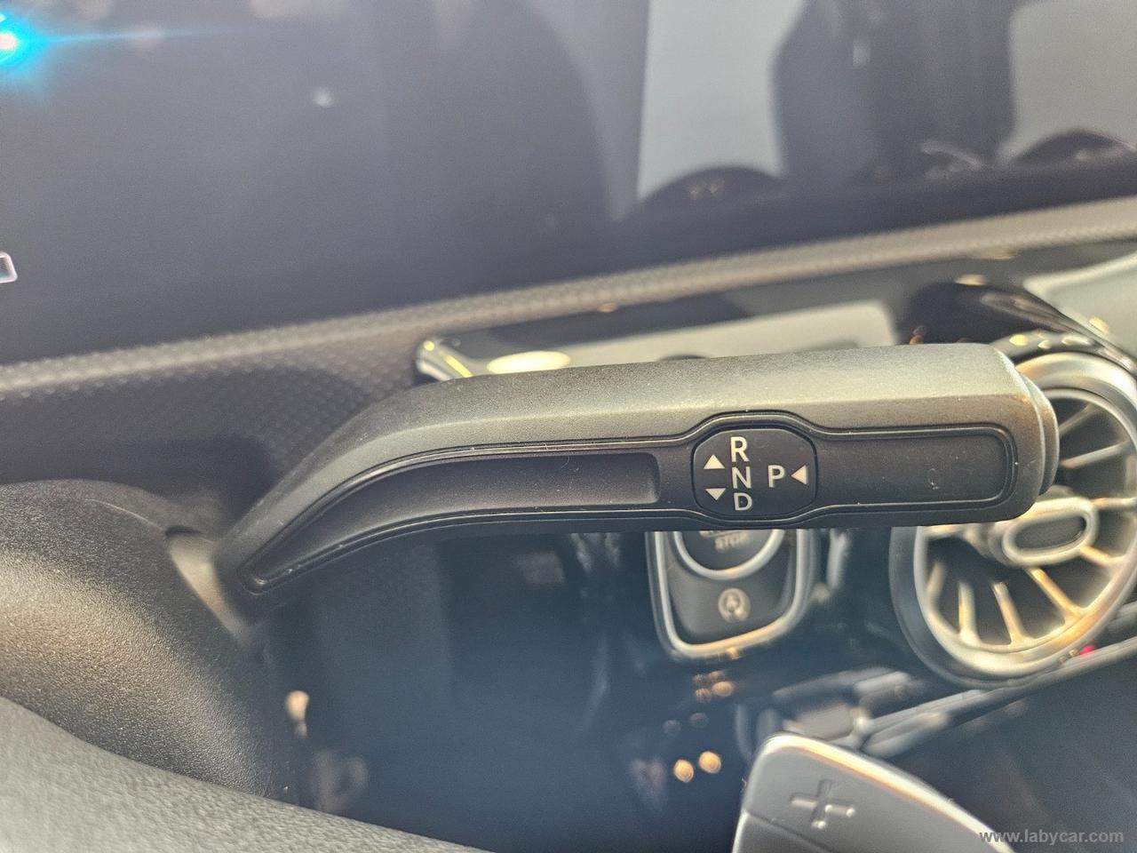 MERCEDES-BENZ CLA 200 d Automatic Premium