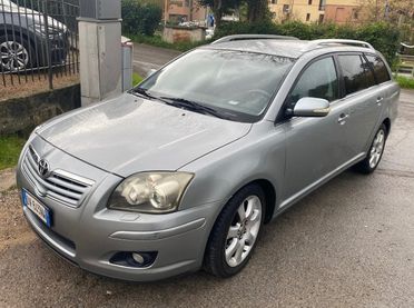Toyota Avensis 2.0 D-4D Wagon