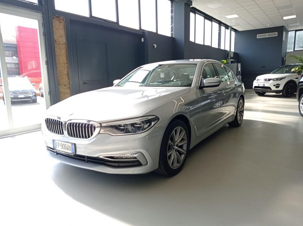 BMW Serie 5 Berlina 520 d Luxury xDrive Steptronic