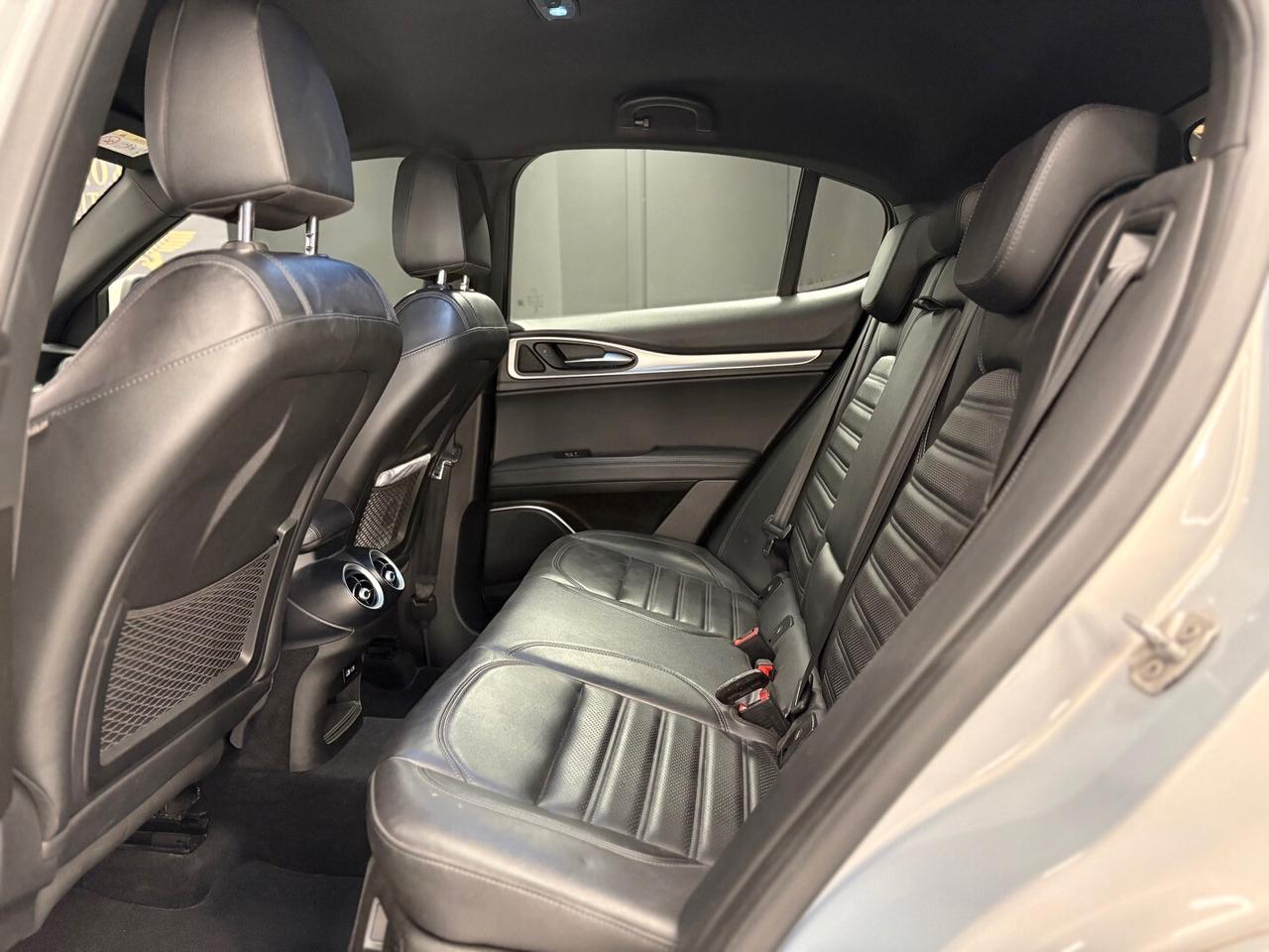 Alfa Romeo Stelvio 2.2 210 CV AT8 Q4 Veloce 2021