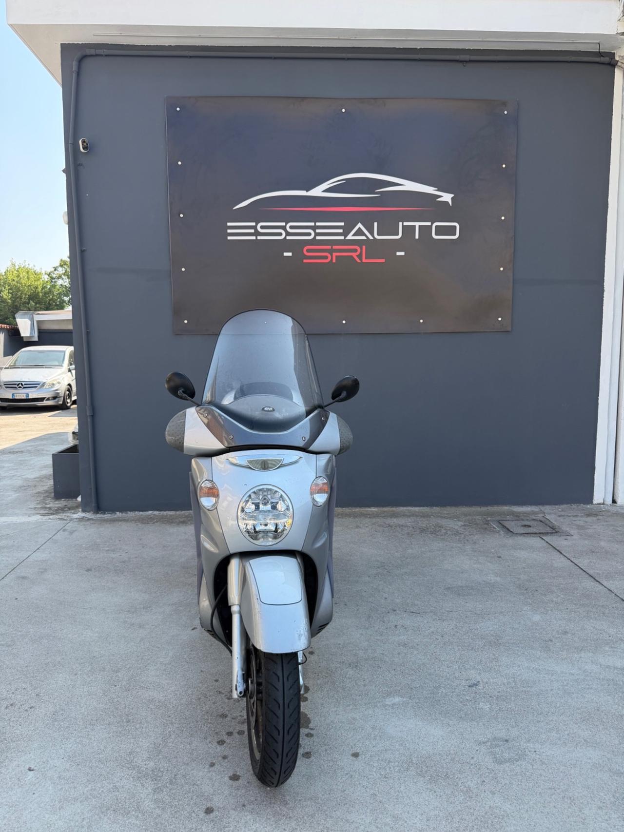 Scarabeo 500