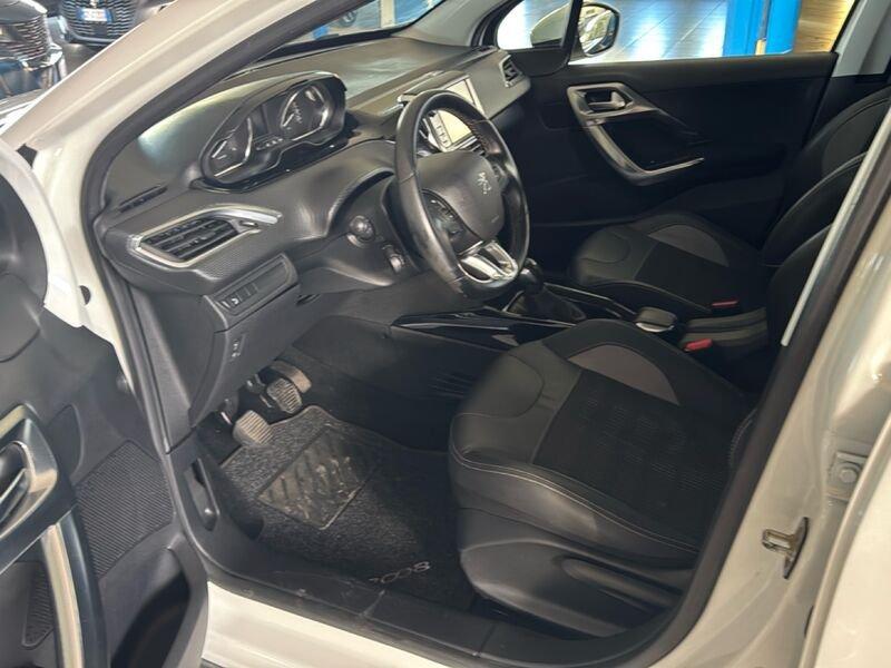 Peugeot 2008 BlueHDi 100cv Allure