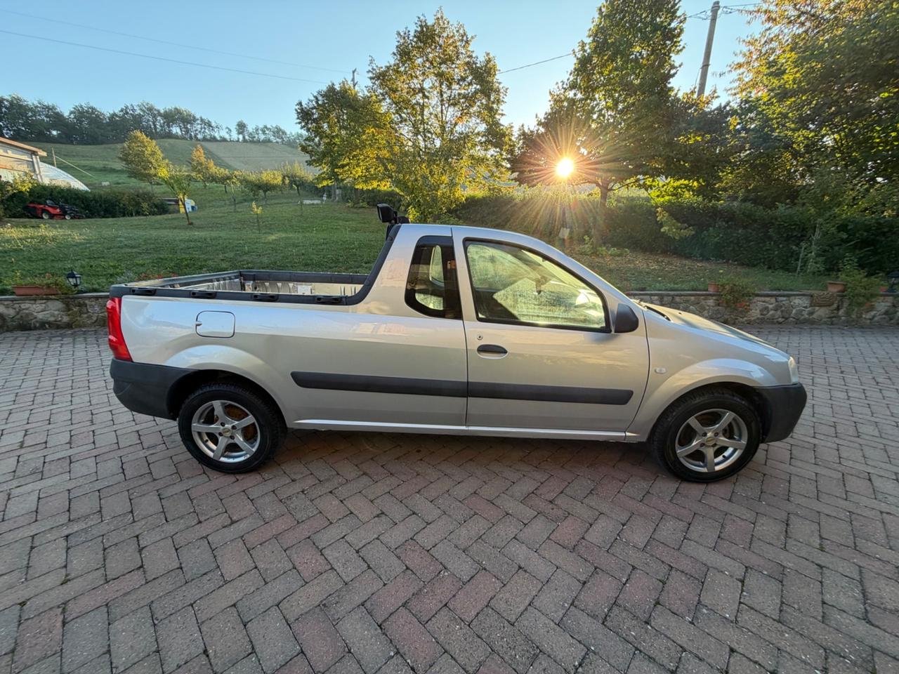 Dacia Logan Pick-Up 1.5 dCi 88CV - 11/2011