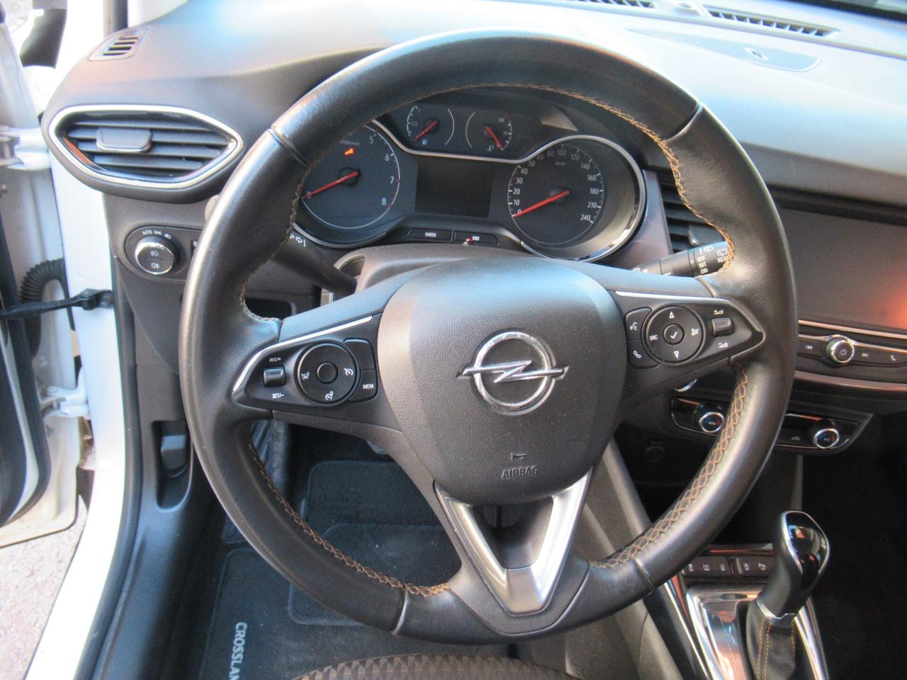 Opel Crossland X 1.5 ECOTEC D 120 CV Start&Stop aut. Ultimate