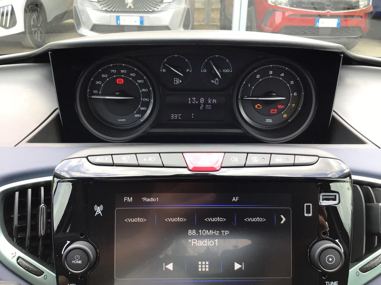 Lancia Ypsilon 1.0 FireFly KM 0 Hybrid Platino