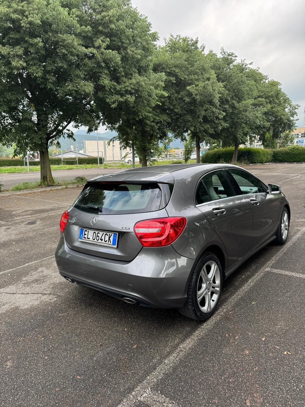 Mercedes-benz A 180 CDI BlueEFFICIENCY Automatic Sport