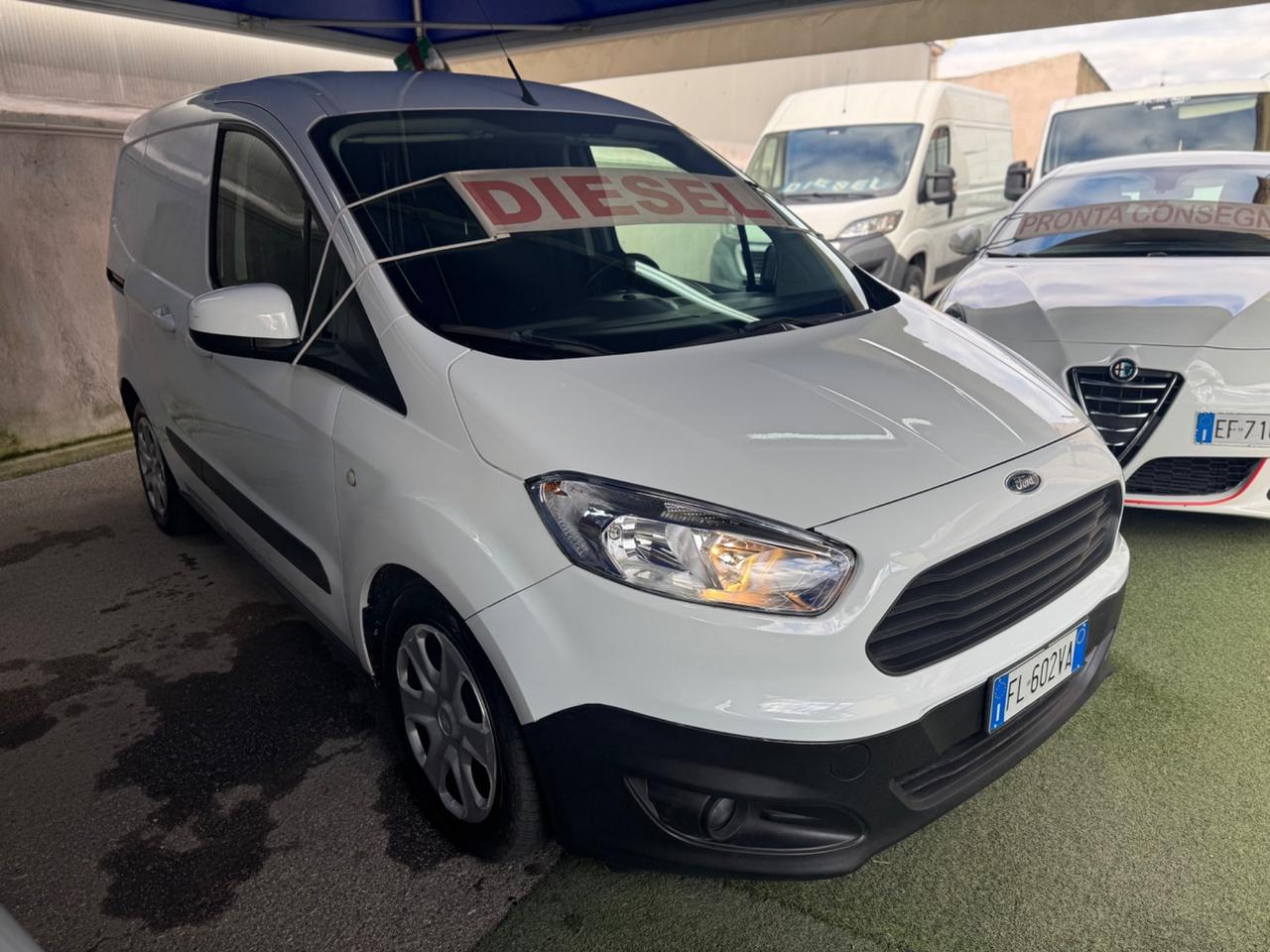 Ford Transit Courier 1.5 TDCi 75CV Van Entry