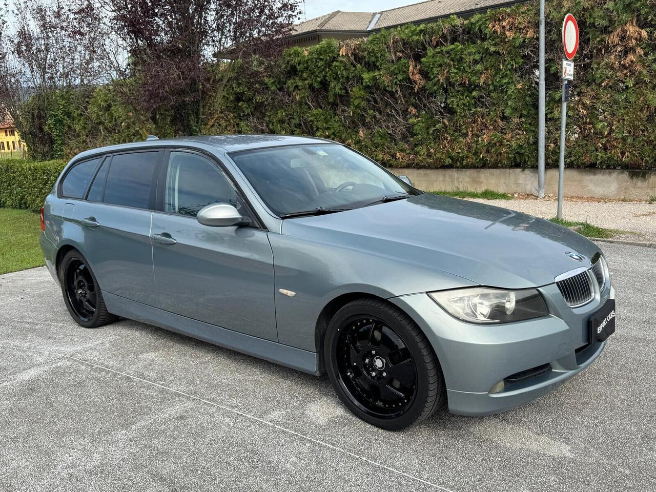 BMW 320d Touring Automatica 163 CV – Cambio e Motore Perfetti