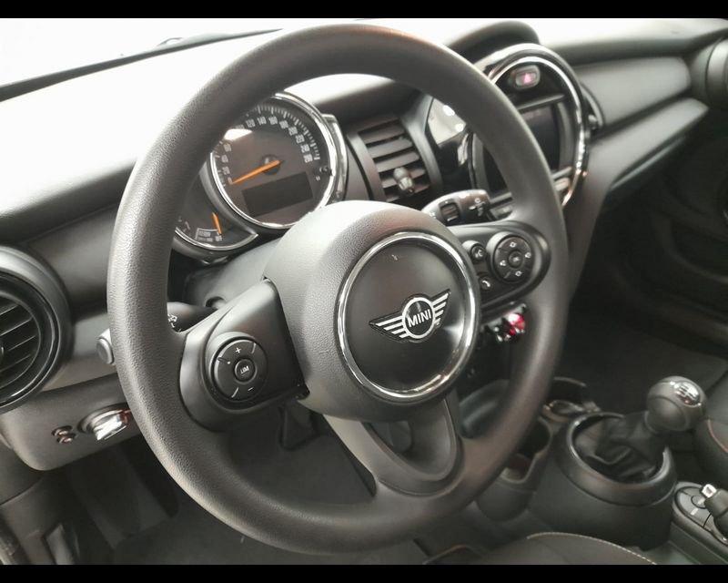 MINI Mini 5 porte Mini IV F54-F55-F56-F57 Mini 5p 1.5 One 75cv