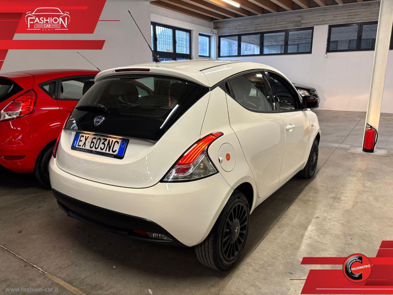 LANCIA Ypsilon 1.3 MJT 95 CV 5p. S&S Silver