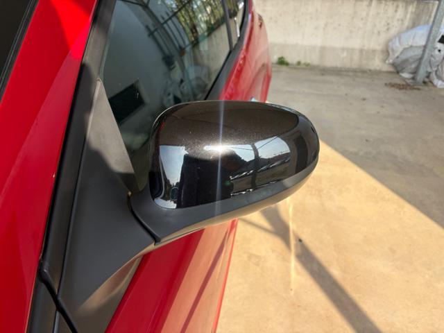 LANCIA Ypsilon 0.9 TwinAir 85 CV 5 porte S&S DFN Gold AUTOMATICA