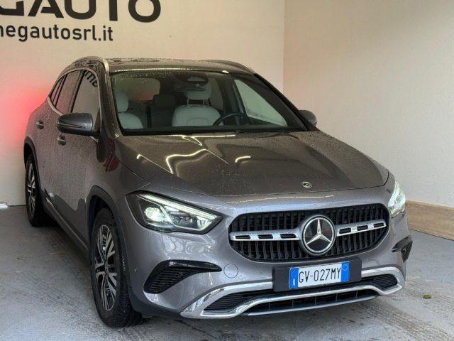 MERCEDES-BENZ GLA 180 d Automatic Progressive Advanced