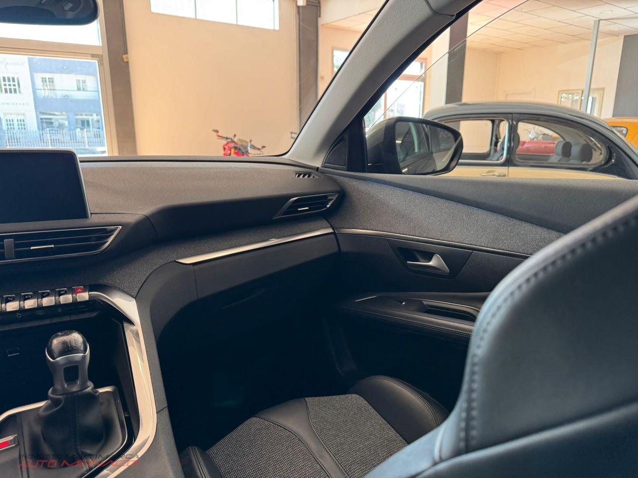 Peugeot 3008 BlueHDi 1.5 130cv Allure - 2020