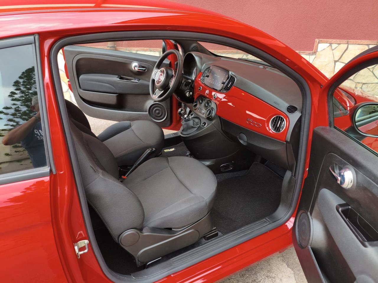 Fiat 500 1.0 Hybrid Red