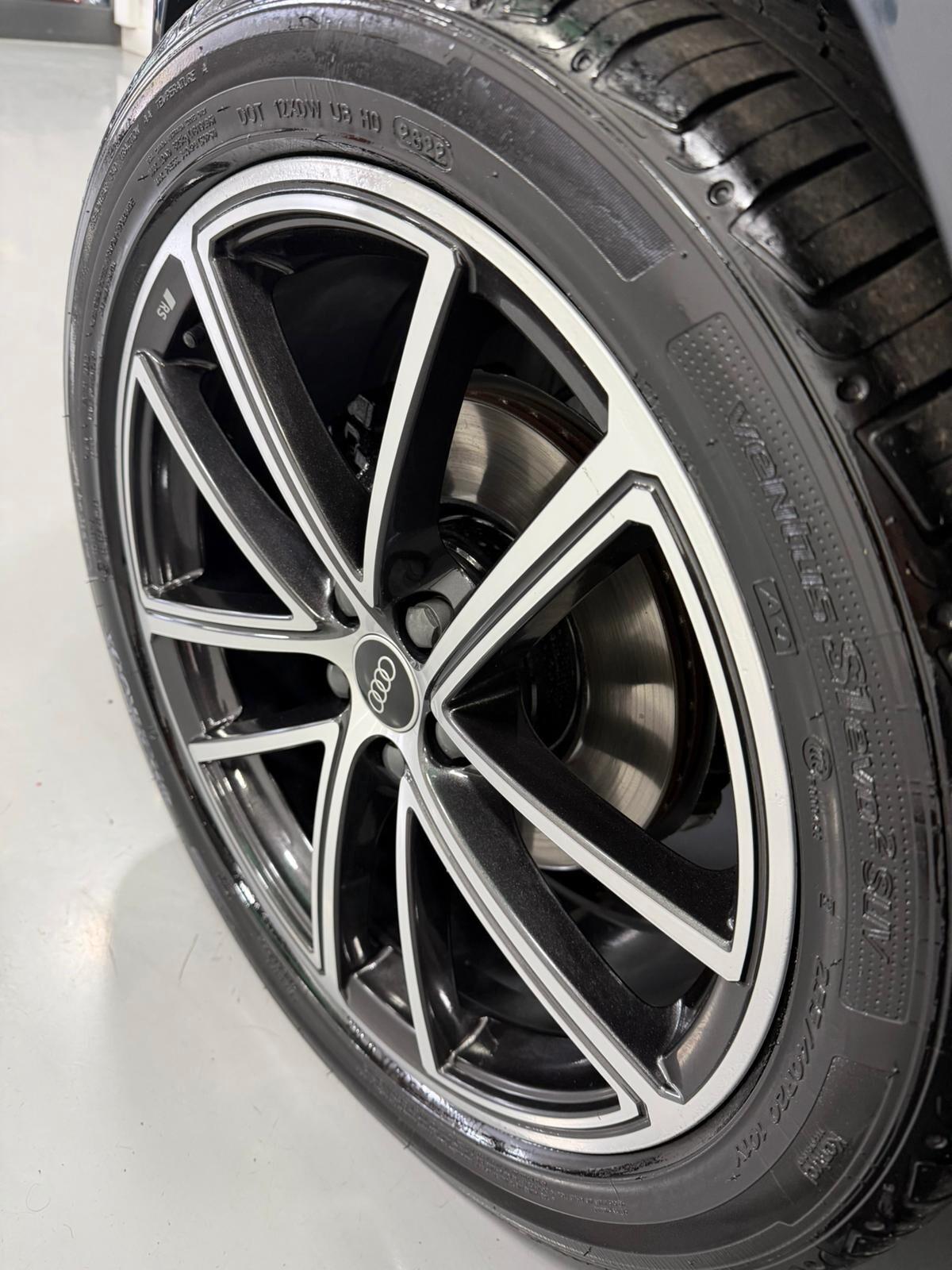 Audi Q3 35 TDI S tronic line edition