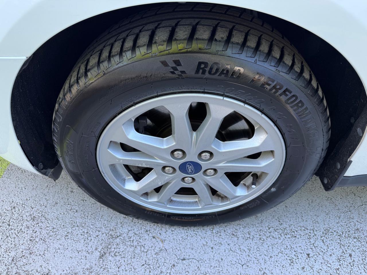 Ford Transit Connect 1.5TDCI L2 3P GARANZIA 24MESI