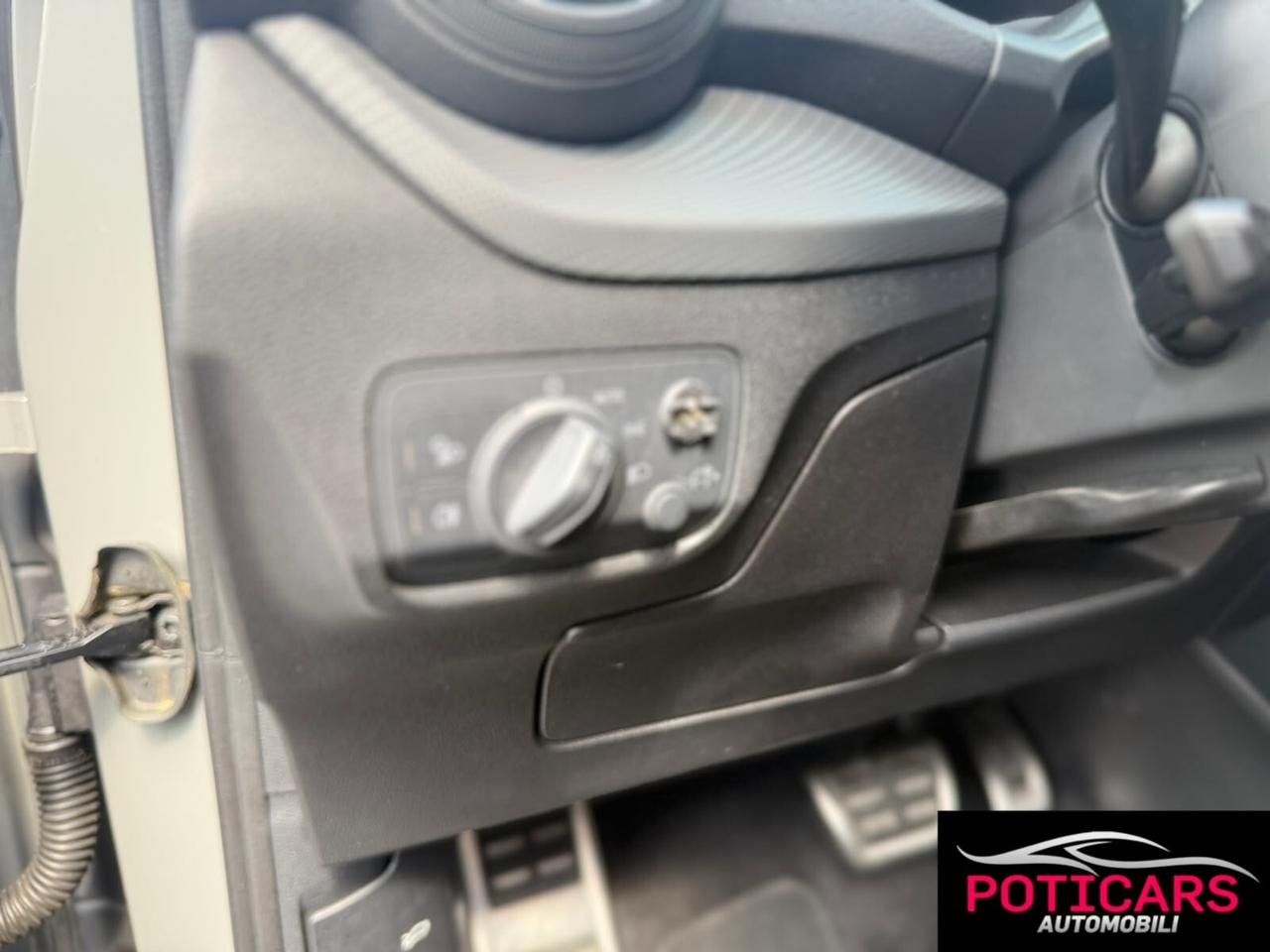 Audi Q2 30 TDI S tronic line quattro