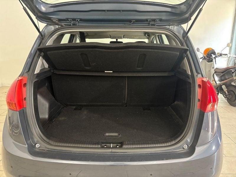 Kia Venga 1.4 Cool eco Gpl E6