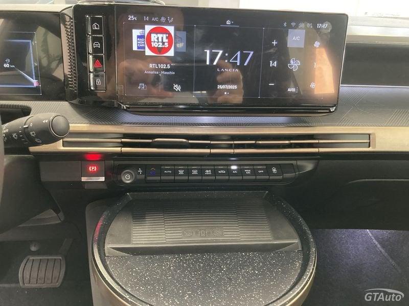 Lancia Ypsilon Ypsilon Hybrid e-DCT