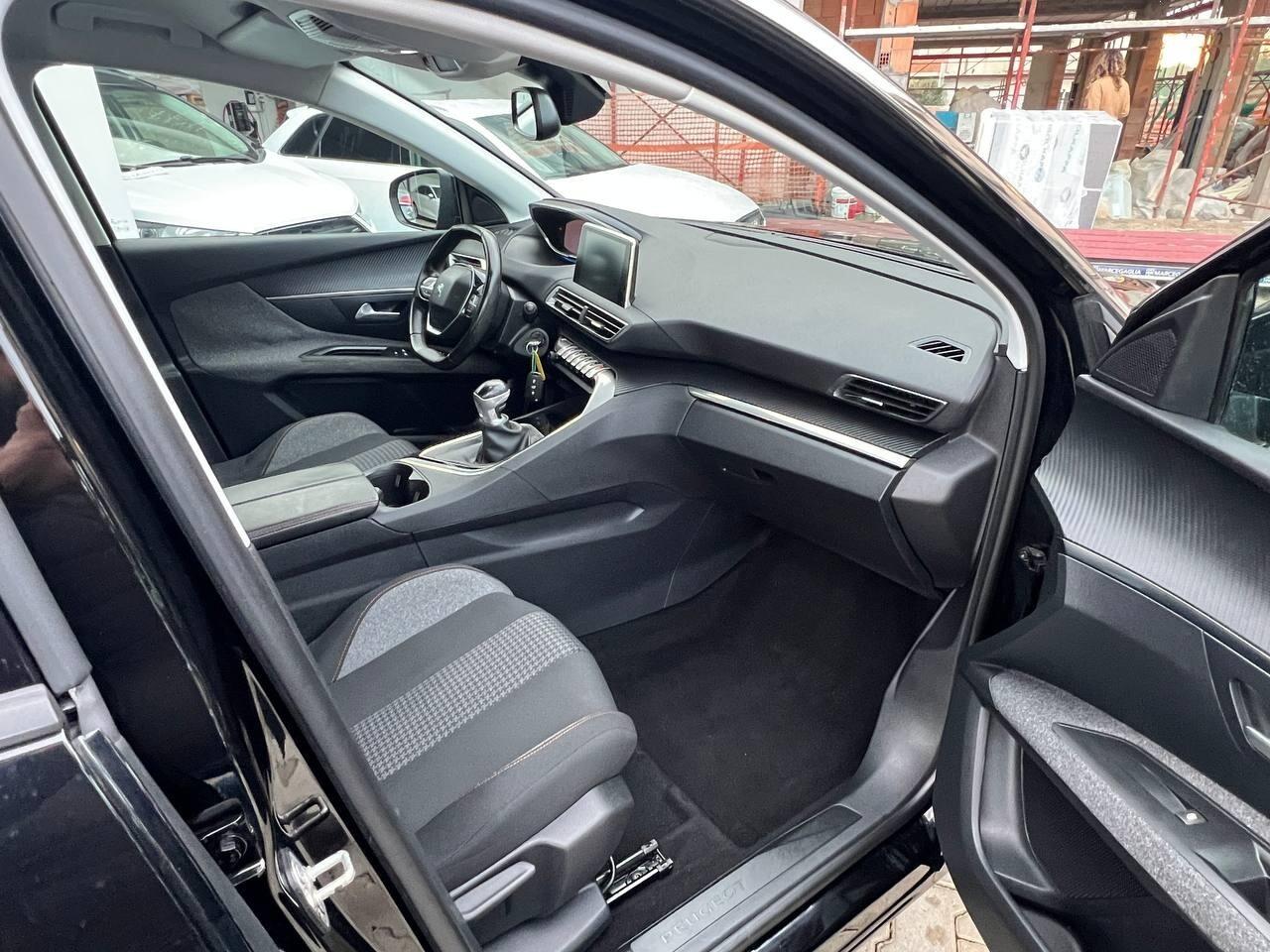 Peugeot 3008 1.6 bluehdi Business