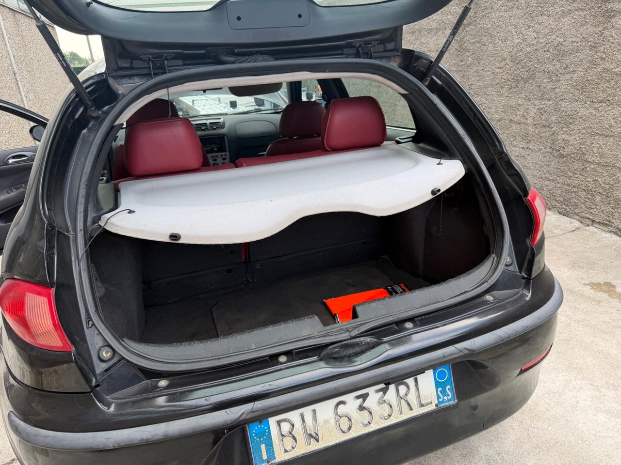 ALFA 147 TWIN-SPARK 1.6 BENZINA NEOPATENTATI