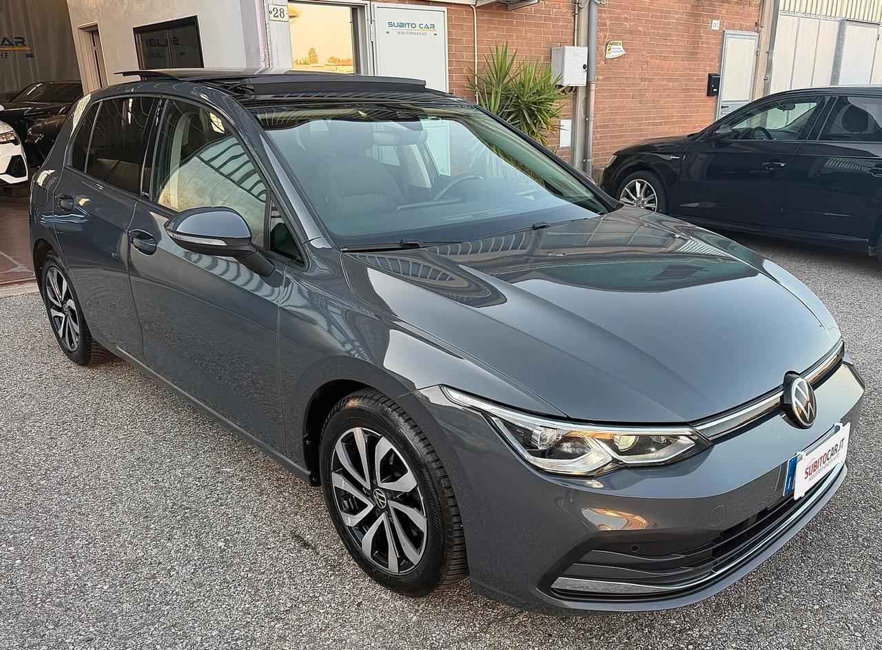Volkswagen Golf 2.0 TDI DSG SCR Style TETTO APRIBILE E GANCIO TRAINO
