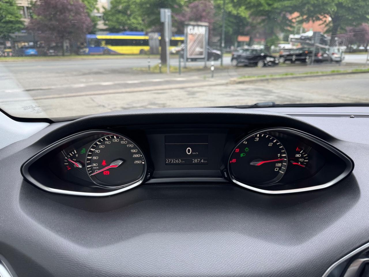 Peugeot 308 1.6 e-HDi 115 CV Stop&Start SW GT Line