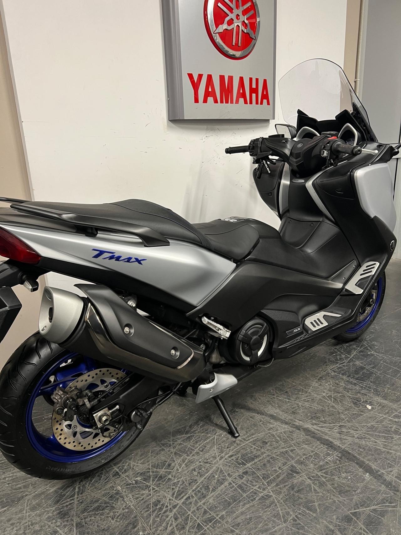 Yamaha TMAX 530 SX