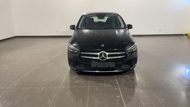 MERCEDES-BENZ B 180 d Automatic Business Extra