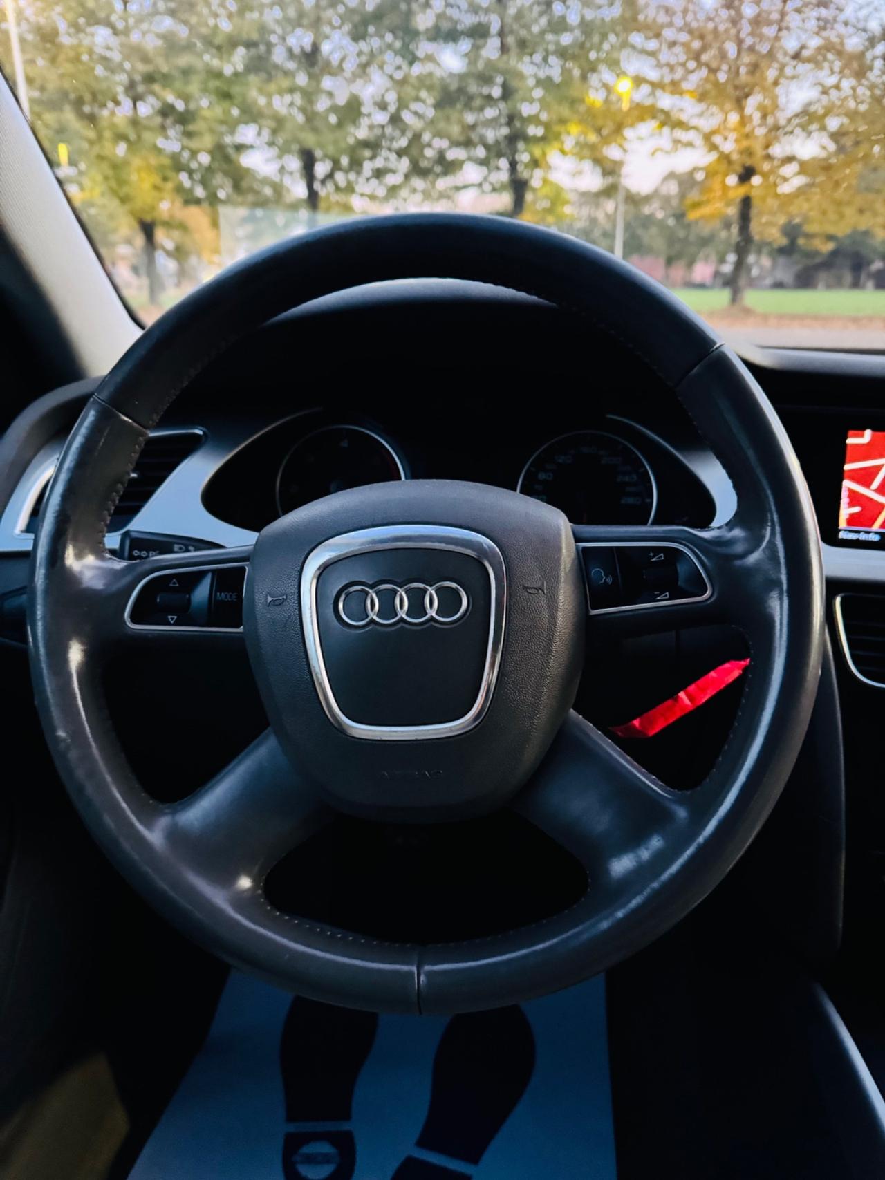 Audi A4 Avant 2.0 TDI S-Line
