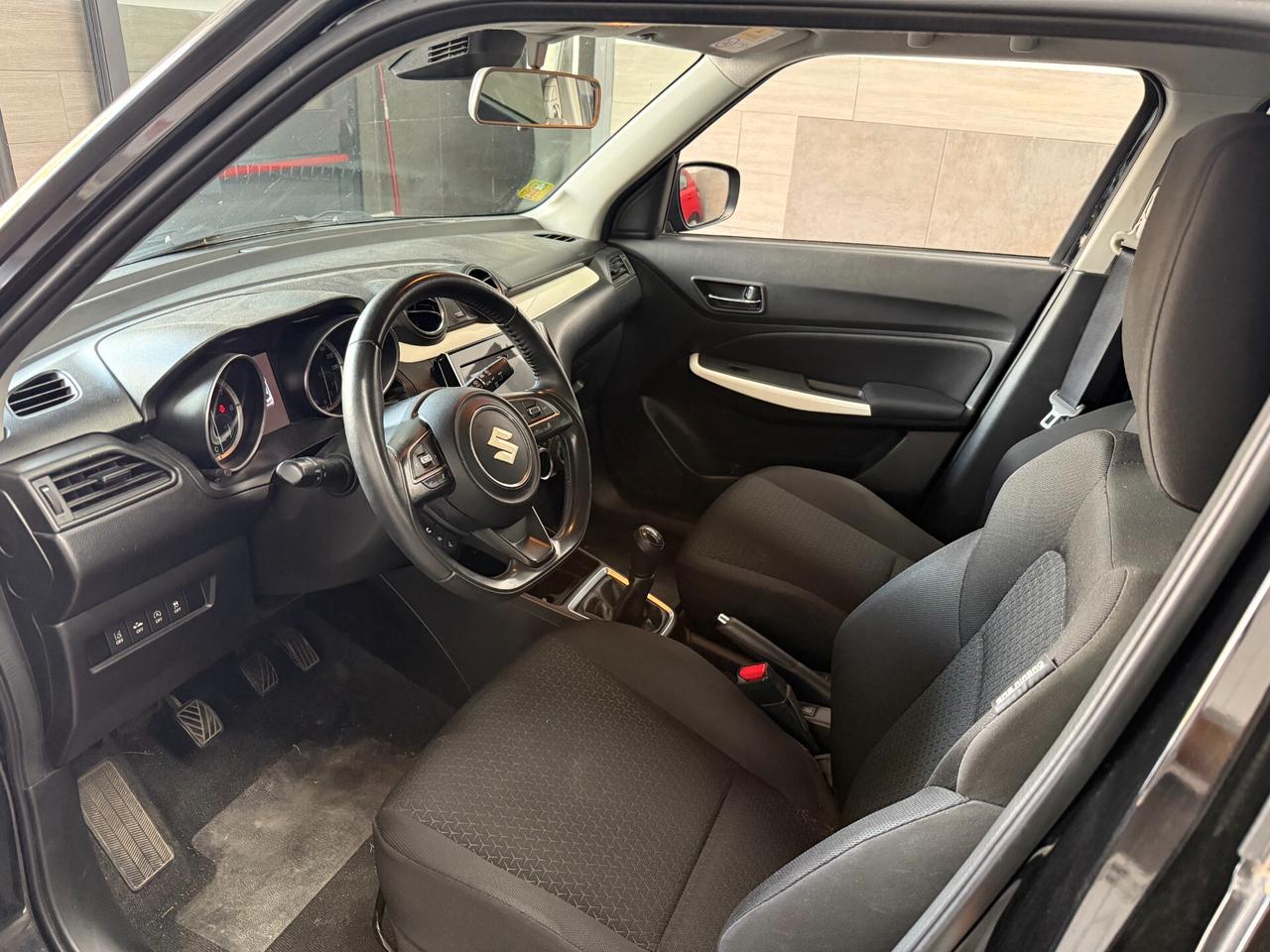 Suzuki Swift 1.2 Hybrid 4WD AllGrip Top
