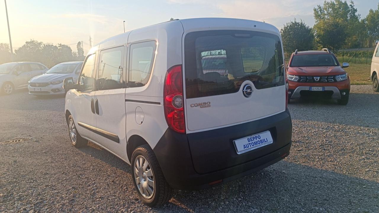 OPEL COMBO 1.6 DIESEL 120CV DEL 2016