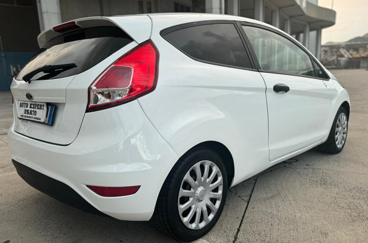 Ford Fiesta 1.5 TDCi 75CV 2015 AUTOCARRO