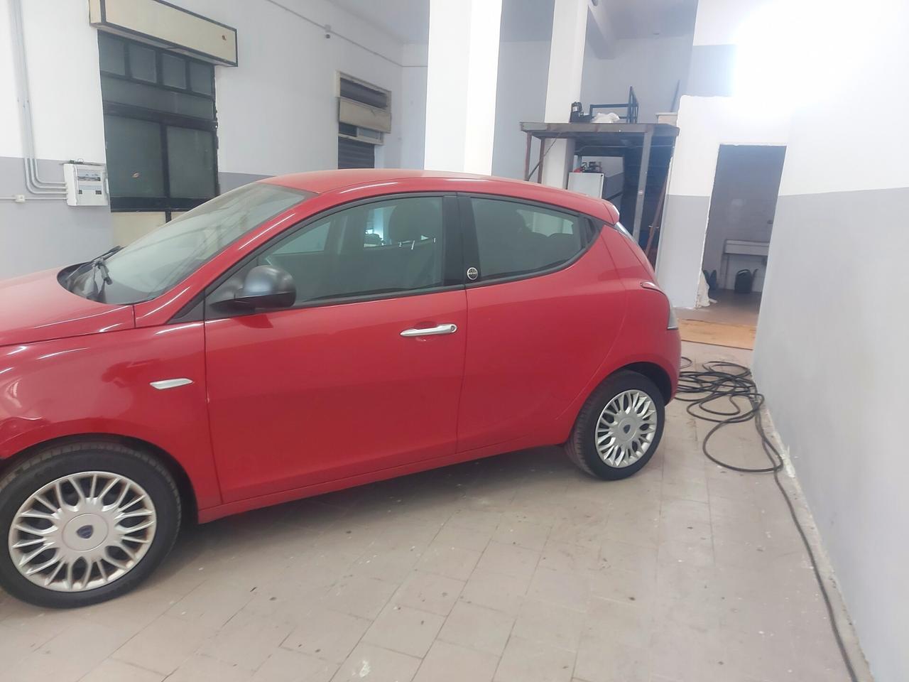 Lancia Ypsilon 2016 1.2 GAS GPL Ecochic TAGLIANDATA