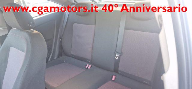 OPEL Corsa 1.2 3 porte Club