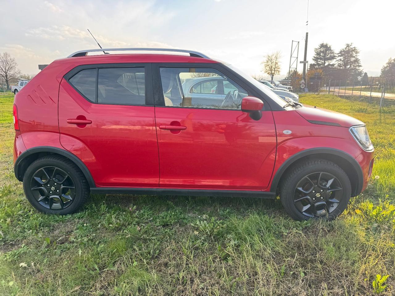 Suzuki Ignis 1.2 Dualjet Top