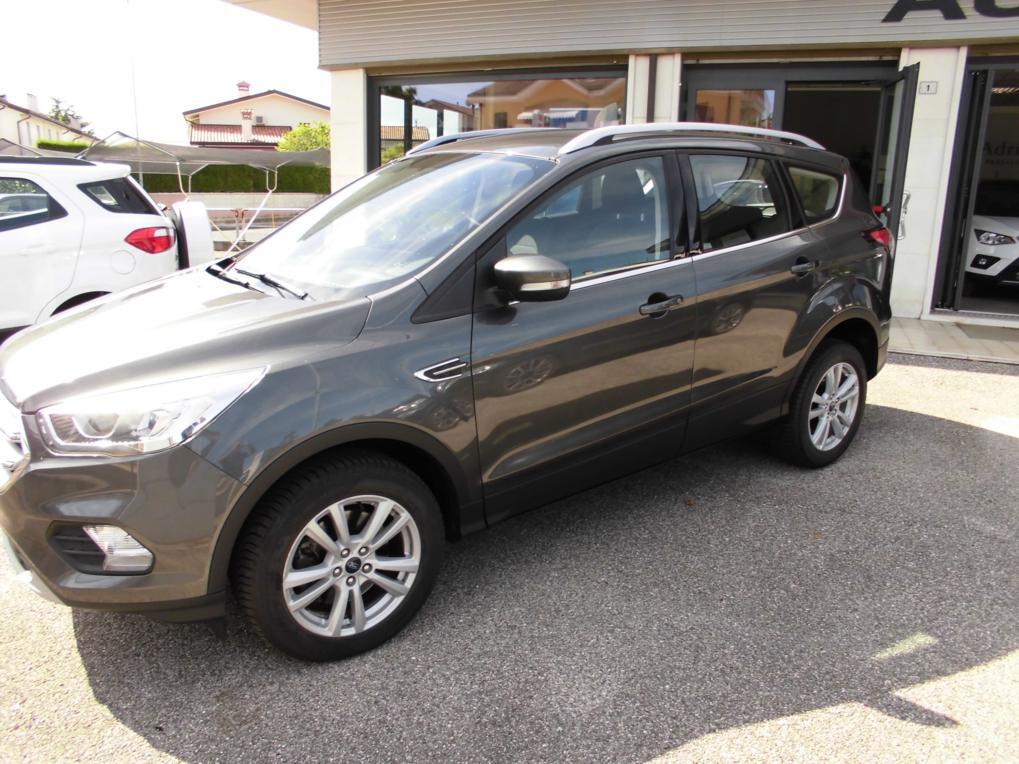 Ford Kuga 2.0 TDCI 150 CV S&S 4WD Powershift Business