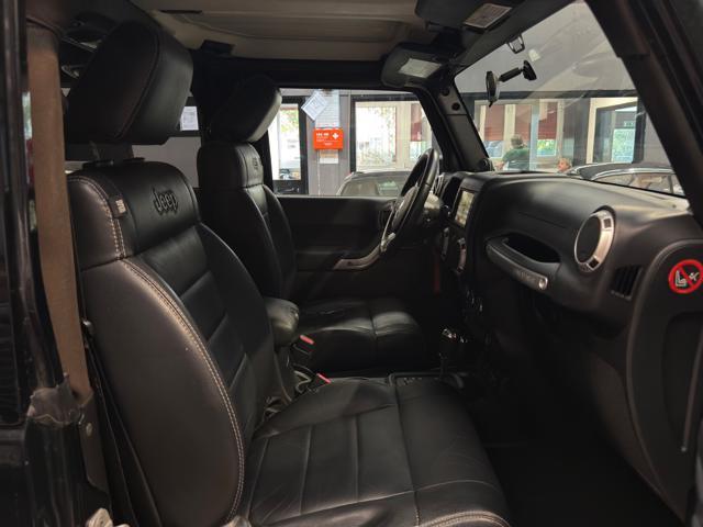 JEEP Wrangler 2.8 CRD DPF Sahara Auto