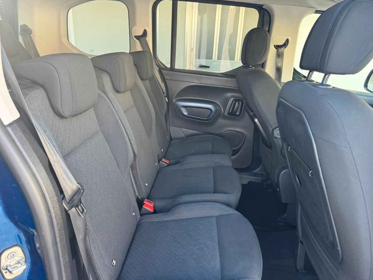Peugeot Rifter BlueHDi 130 S&S Allure 7 posti